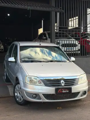 RENAULT LOGAN 1.0 EXPRESSION 16V FLEX 4P MANUAL RENAULT LOGAN 1.0 EXPRESSION 16V FLEX 4P MANUAL
