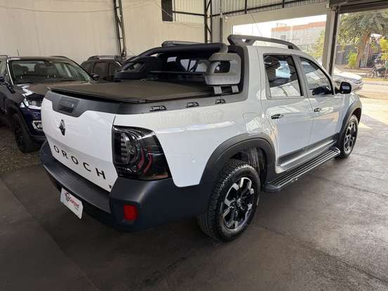 RENAULT-OROCH-1.3 TCE FLEX OUTSIDER X-TRONIC RENAULT-OROCH-2022