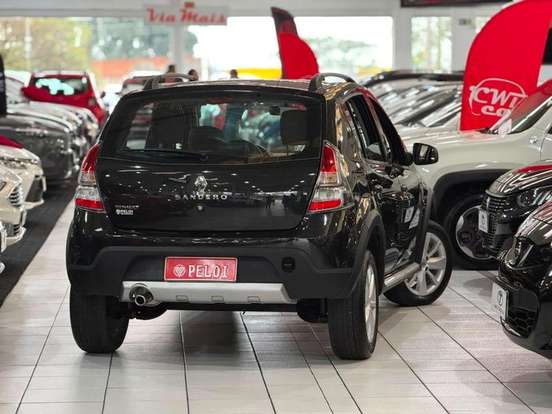 RENAULT-SANDERO-1.6 STEPWAY 16V FLEX 4P AUTOMÁTICO RENAULT-SANDERO-2014