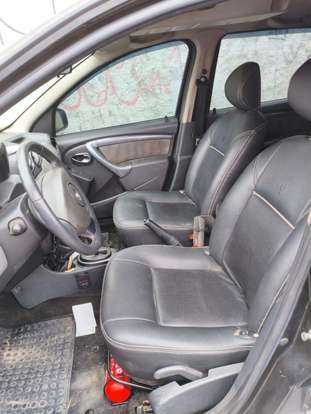 RENAULT-DUSTER-2011