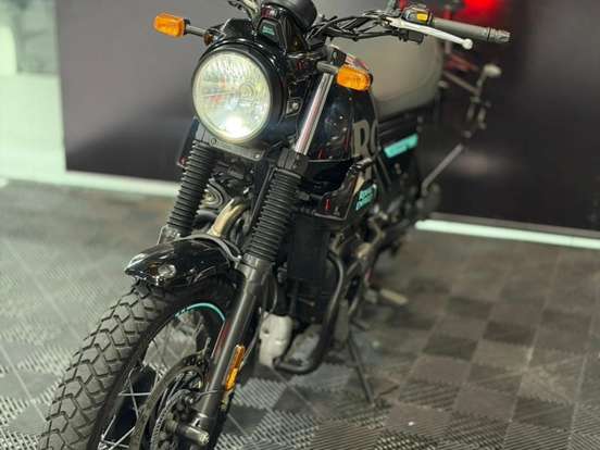 ROYAL ENFIELD-HIMALAYAN ROYAL ENFIELD-HIMALAYAN-2023