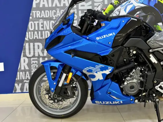 SUZUKI GSX-8R SUZUKI GSX-8R