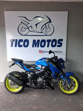 SUZUKI GSX-S750A 