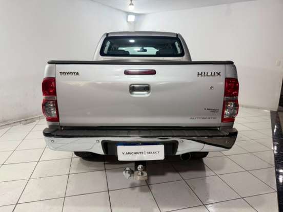TOYOTA-HILUX-2.7 SR 4X2 CD 16V GASOLINA 4P AUTOMÁTICO TOYOTA-HILUX-2009