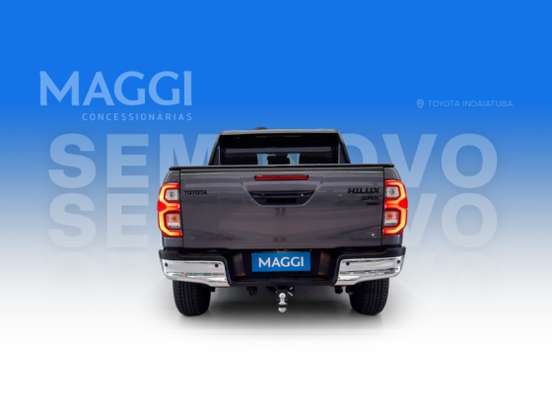 TOYOTA-HILUX-2025