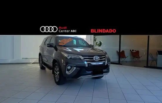 TOYOTA-HILUX SW4-2.8 SRX 4X4 16V TURBO INTERCOOLER DIESEL 4P AUTOMÁTICO TOYOTA-HILUX SW4-2016