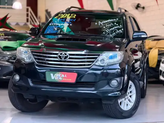 TOYOTA-HILUX SW4-2012