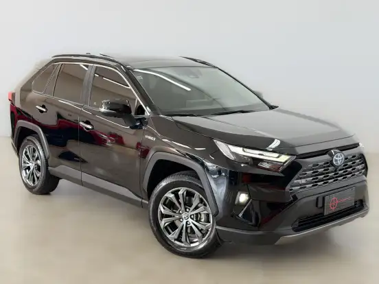 TOYOTA-RAV4-2024
