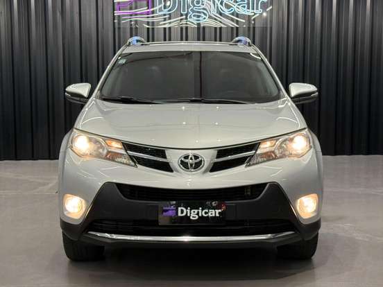 TOYOTA-RAV4-2014