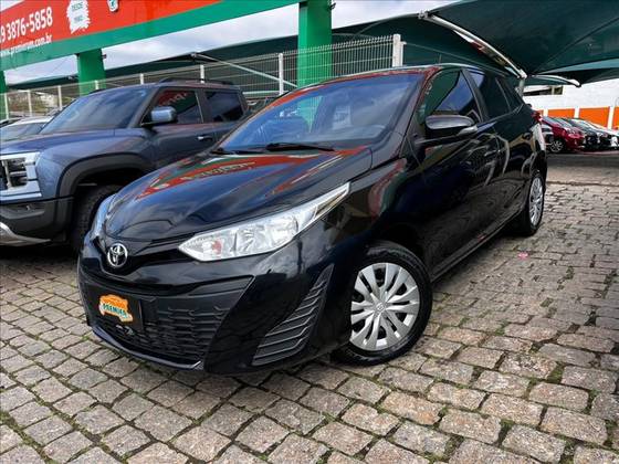 TOYOTA YARIS 1.3 16V FLEX XL LIVE MULTIDRIVE
