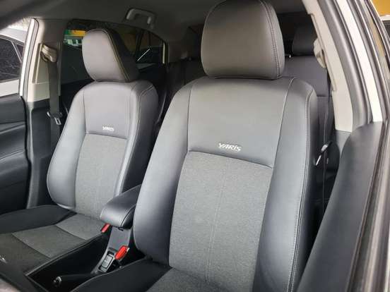 TOYOTA-YARIS-2023