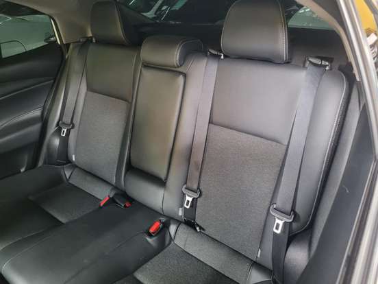 TOYOTA-YARIS-2023