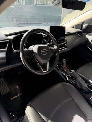 TOYOTA-COROLLA-2024