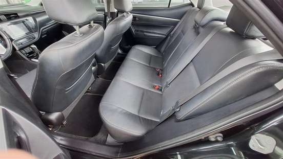 TOYOTA-COROLLA-2018
