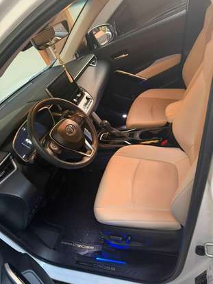 TOYOTA-COROLLA CROSS-2024