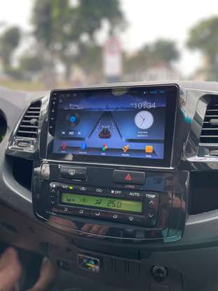 TOYOTA-HILUX-2013