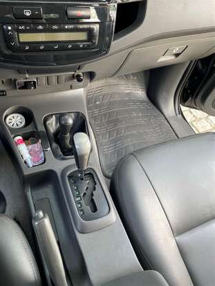 TOYOTA-HILUX-2013