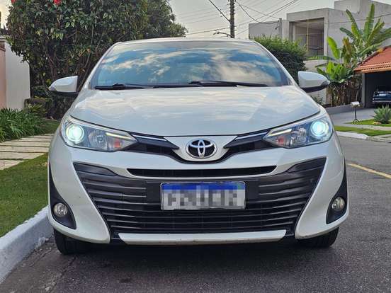 TOYOTA-YARIS-1.5 16V FLEX SEDAN XLS MULTIDRIVE TOYOTA-YARIS-2018