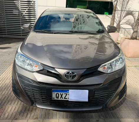 TOYOTA-YARIS-2020