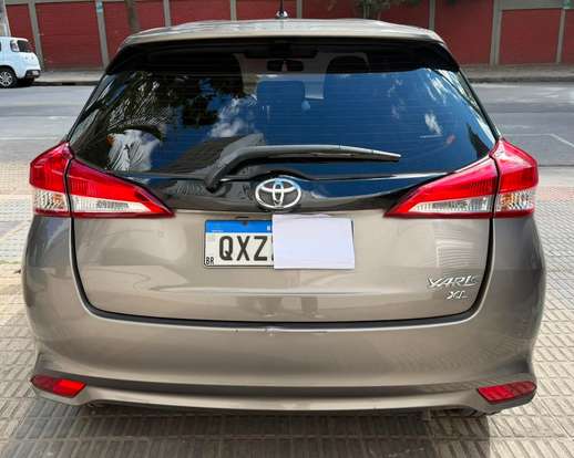 TOYOTA-YARIS-2020