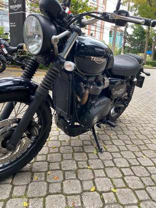 TRIUMPH-STREET SCRAMBLER-2018