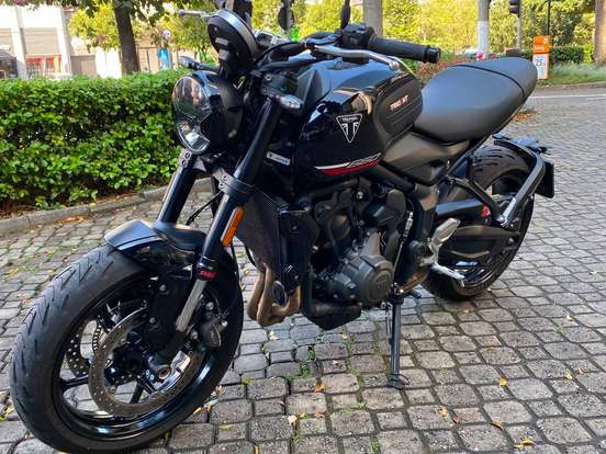 TRIUMPH-TRIDENT 660 TRIUMPH-TRIDENT 660-2025