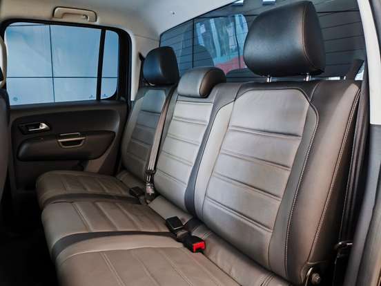 VOLKSWAGEN-AMAROK-3.0 V6 TDI DIESEL HIGHLINE CD 4MOTION AUTOMÁTICO VOLKSWAGEN-AMAROK-2023