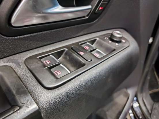 VOLKSWAGEN-AMAROK-3.0 V6 TDI DIESEL HIGHLINE CD 4MOTION AUTOMÁTICO VOLKSWAGEN-AMAROK-2023