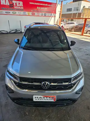 VOLKSWAGEN-T-CROSS-2024