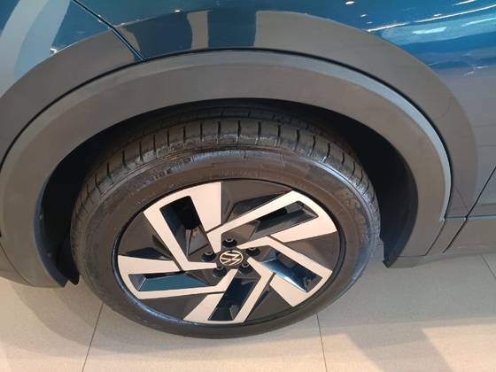 VOLKSWAGEN T-CROSS 1.4 250 TSI TOTAL FLEX HIGHLINE AUTOMÁTICO