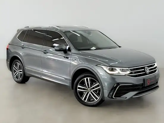 VOLKSWAGEN-TIGUAN-2.0 300 TSI GASOLINA ALLSPACE R-LINE AUTOMÁTICO VOLKSWAGEN-TIGUAN-2024
