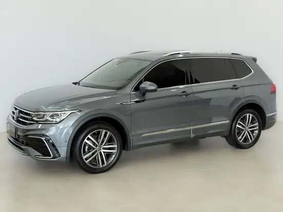 VOLKSWAGEN-TIGUAN-2.0 300 TSI GASOLINA ALLSPACE R-LINE AUTOMÁTICO VOLKSWAGEN-TIGUAN-2024