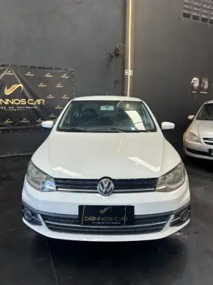 VOLKSWAGEN-VOYAGE-2017