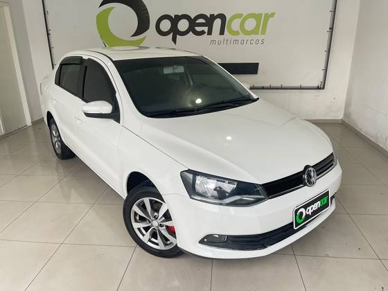 VOLKSWAGEN VOYAGE 1.6 MI 8V FLEX 4P AUTOMATIZADO