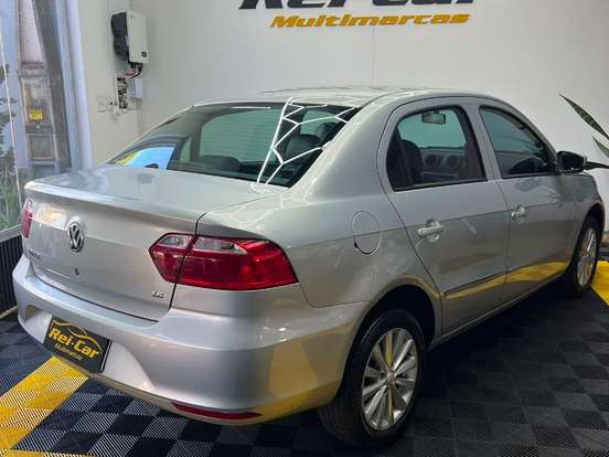 VOLKSWAGEN-VOYAGE-1.6 MI 8V FLEX 4P MANUAL VOLKSWAGEN-VOYAGE-2013