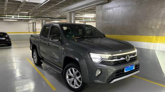 VOLKSWAGEN AMAROK 3.0 V6 TDI DIESEL HIGHLINE CD 4MOTION AUTOMÁTICO