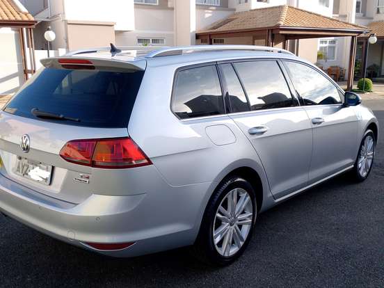 VOLKSWAGEN-GOLF-1.4 TSI VARIANT HIGHLINE 16V GASOLINA 4P AUTOMÁTICO VOLKSWAGEN-GOLF-2016