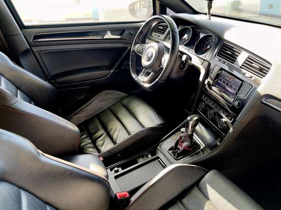 VOLKSWAGEN-GOLF-2.0 TSI GTI 16V TURBO GASOLINA 4P AUTOMÁTICO VOLKSWAGEN-GOLF-2014