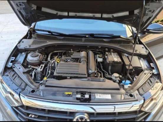 VOLKSWAGEN-JETTA-1.4 250 TSI TOTAL FLEX R-LINE TIPTRONIC VOLKSWAGEN-JETTA-2019