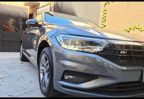 VOLKSWAGEN-JETTA-2019