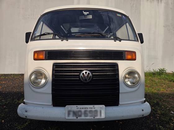 VOLKSWAGEN KOMBI 1.4 MI STD LOTAÇÃO 8V FLEX 3P MANUAL