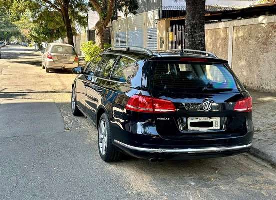 VOLKSWAGEN-PASSAT VARIANT-2012