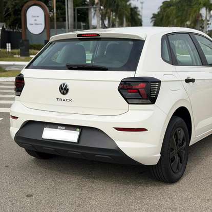 VOLKSWAGEN-POLO-2024