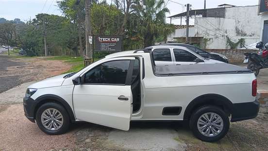 VOLKSWAGEN-SAVEIRO-2017
