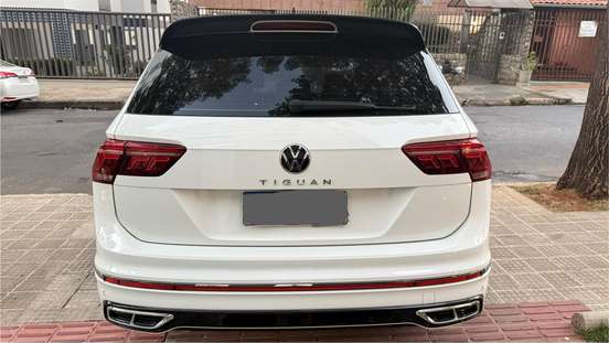 VOLKSWAGEN-TIGUAN-2.0 300 TSI GASOLINA ALLSPACE R-LINE AUTOMÁTICO VOLKSWAGEN-TIGUAN-2023