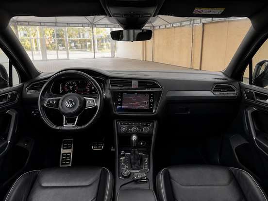 VOLKSWAGEN-TIGUAN-2019