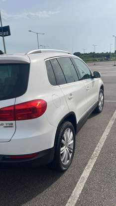 VOLKSWAGEN-TIGUAN-2013