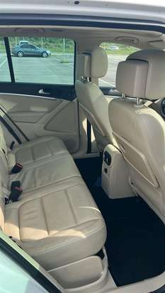 VOLKSWAGEN-TIGUAN-2013
