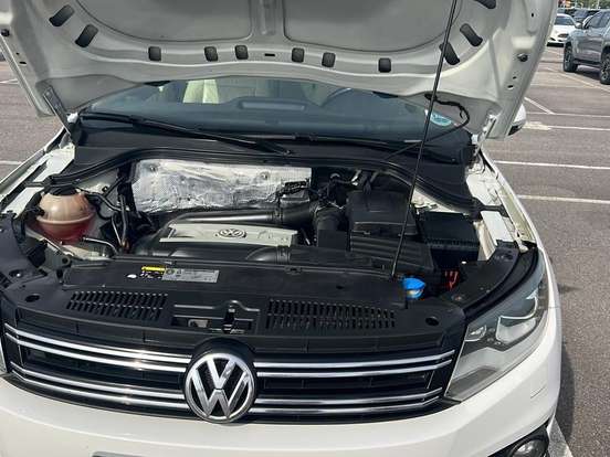 VOLKSWAGEN-TIGUAN-2.0 TSI 16V TURBO GASOLINA 4P TIPTRONIC VOLKSWAGEN-TIGUAN-2013