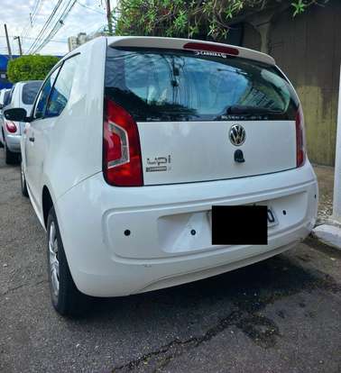 VOLKSWAGEN-UP-2014